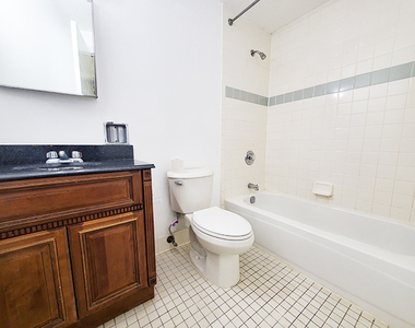 450 Pulaski Street - Photo Thumbnail 2