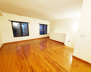 450 Pulaski Street - Photo Thumbnail 1