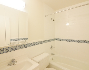 225 East 85th Street - Photo Thumbnail 14