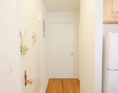 225 East 85th Street - Photo Thumbnail 12