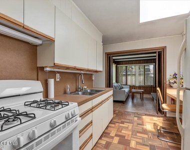 223 West End Avenue - Photo Thumbnail 2