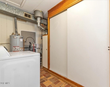 223 West End Avenue - Photo Thumbnail 6