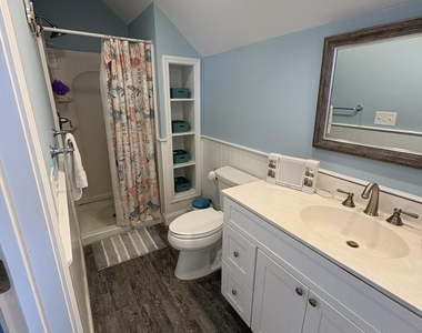 215 Heron Road - Photo Thumbnail 14