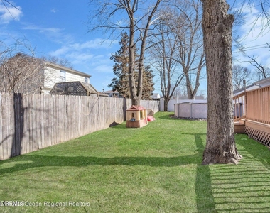 559 Dow Avenue - Photo Thumbnail 16