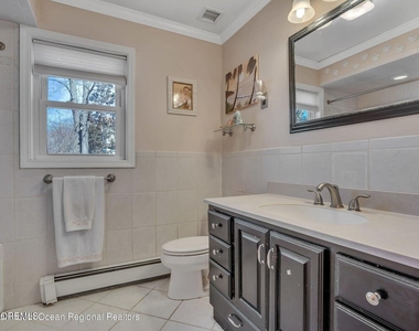 559 Dow Avenue - Photo Thumbnail 8