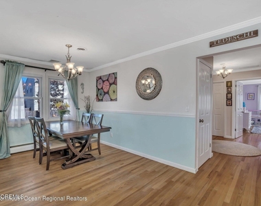 559 Dow Avenue - Photo Thumbnail 6