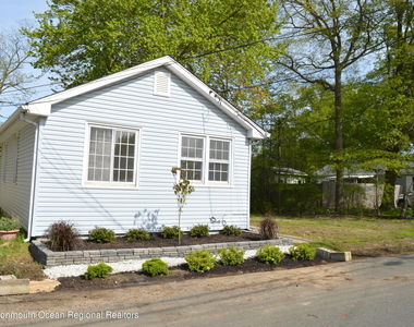 186 S Park Avenue - Photo Thumbnail 29