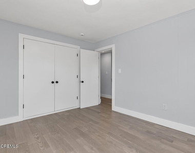 117 Cottage Place - Photo Thumbnail 17
