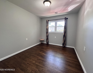 8 Palm Springs Court - Photo Thumbnail 7