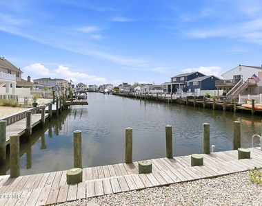 239 Silver Bay Road - Photo Thumbnail 19