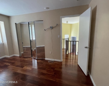19 Clavendon Court - Photo Thumbnail 14