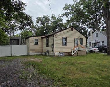 61 Cooney Avenue - Photo Thumbnail 1