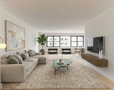 E 16 St - Photo Thumbnail 1