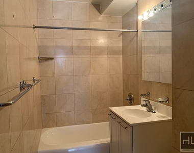 East 79th Street - Photo Thumbnail 2
