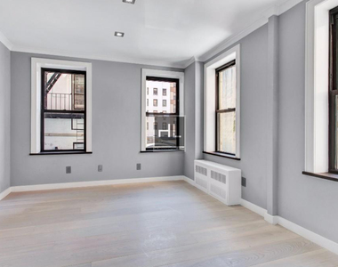 East 26 Street - Photo Thumbnail 2