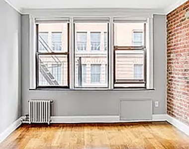 East 26 Street - Photo Thumbnail 2