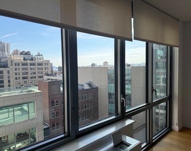 606 West 57th Street - Photo Thumbnail 11