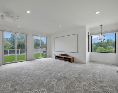 11248 Jamestown Road - Photo Thumbnail 27