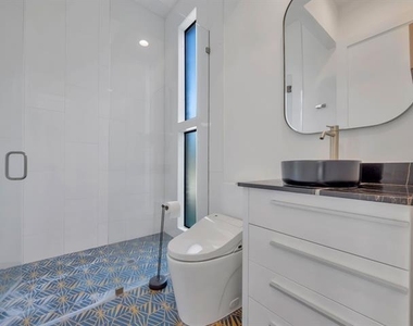 11248 Jamestown Road - Photo Thumbnail 19