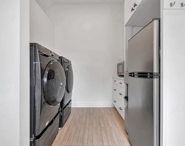11248 Jamestown Road - Photo Thumbnail 26