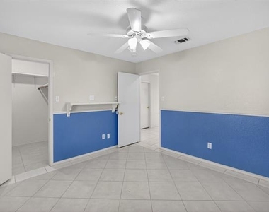7016 Snowivy Court - Photo Thumbnail 14