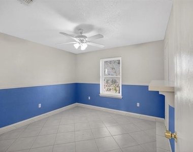 7016 Snowivy Court - Photo Thumbnail 13