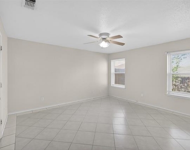 7016 Snowivy Court - Photo Thumbnail 16