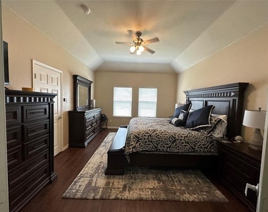 1208 Lazy Lane - Photo Thumbnail 18