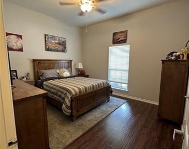 1208 Lazy Lane - Photo Thumbnail 20