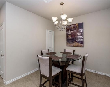2559 Adam Lane - Photo Thumbnail 10