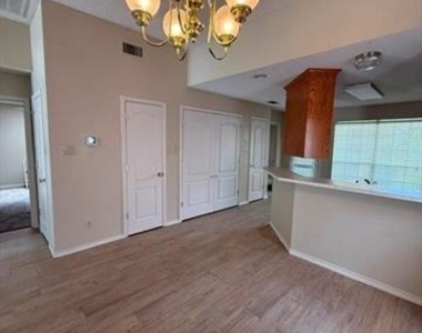 1097 Lytle Creek Drive - Photo Thumbnail 4