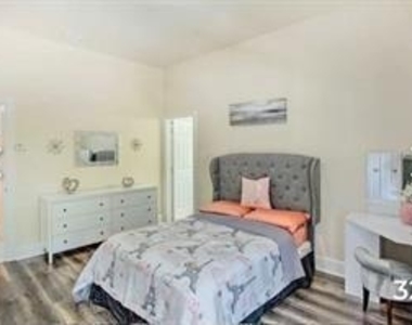 509 Wentworth Lane - Photo Thumbnail 26