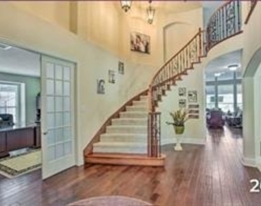 509 Wentworth Lane - Photo Thumbnail 16