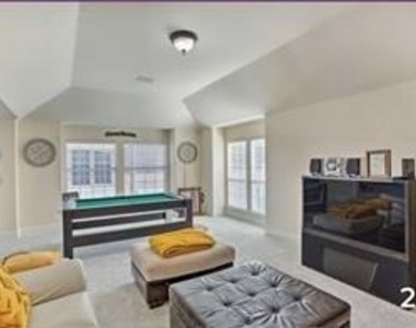509 Wentworth Lane - Photo Thumbnail 17