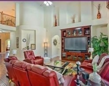 509 Wentworth Lane - Photo Thumbnail 1