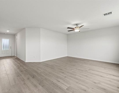 9921 Fighting Falcon Way - Photo Thumbnail 6