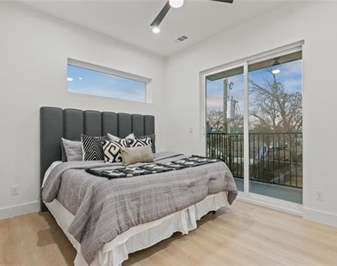 2031 N Prairie Avenue - Photo Thumbnail 15