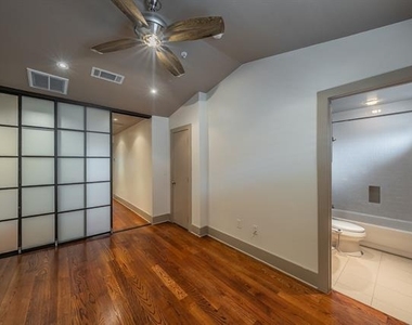 6350 Oriole Drive - Photo Thumbnail 29