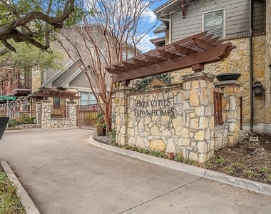 6350 Oriole Drive - Photo Thumbnail 35