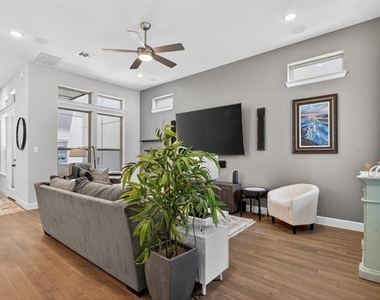 5137 Artemesia Lane - Photo Thumbnail 7