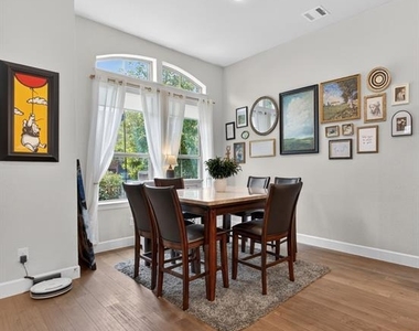 5137 Artemesia Lane - Photo Thumbnail 8
