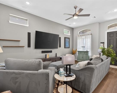 5137 Artemesia Lane - Photo Thumbnail 5