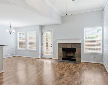 3820 Vista Mar Drive - Photo Thumbnail 9