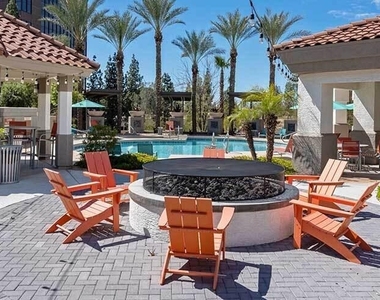 3255 S Dorsey Lane - Photo Thumbnail 16