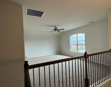1201 Indianola - Photo Thumbnail 24