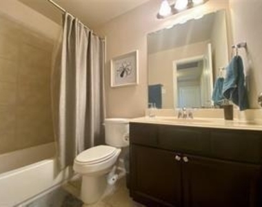 432 Hunt Drive - Photo Thumbnail 19