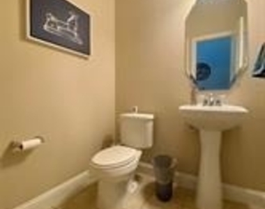 432 Hunt Drive - Photo Thumbnail 15