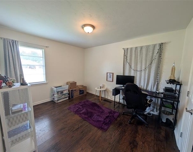 804 Canal Street - Photo Thumbnail 6