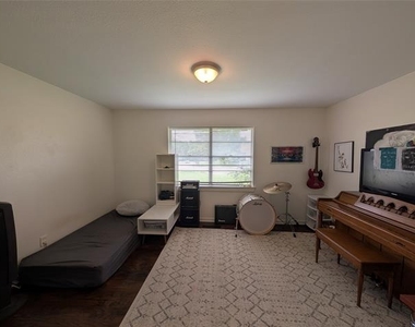 804 Canal Street - Photo Thumbnail 10