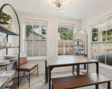 2641 Boyd Avenue - Photo Thumbnail 6